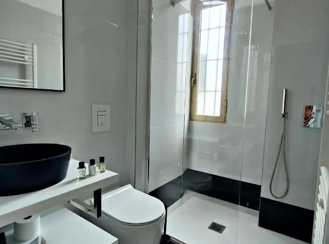 Wonderland In Shopping Area, Ac, Wifi And Subway דירה