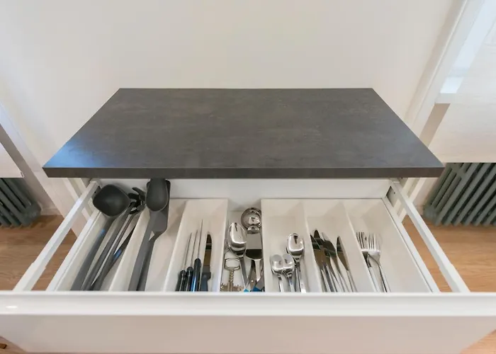 Montenapoleone 5 Min Duomo Fashion Center Appartement Milaan