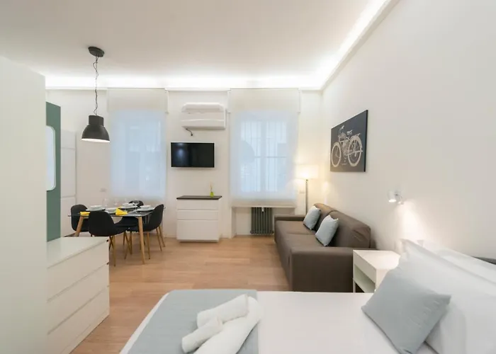 Montenapoleone 5 Min Duomo Fashion Center Appartement