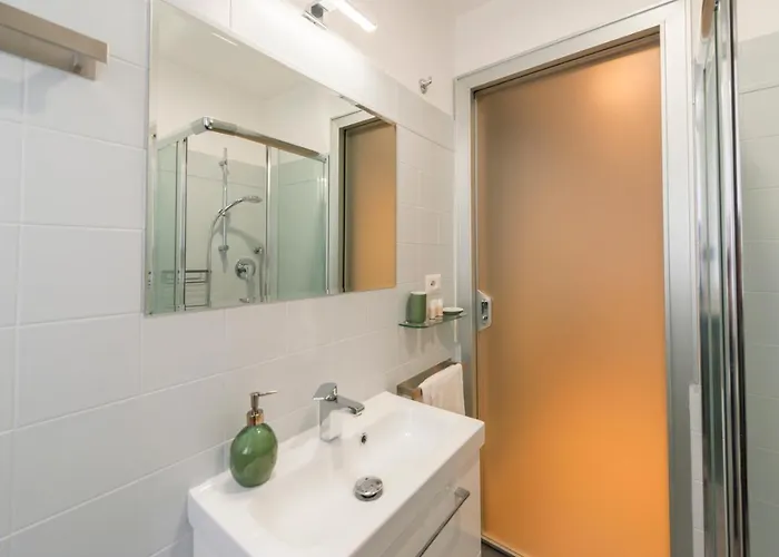 Appartement Montenapoleone 5 Min Duomo Fashion Center *