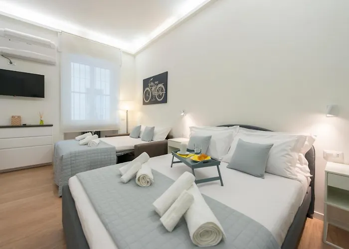 Montenapoleone 5 Min Duomo Fashion Center Milaan