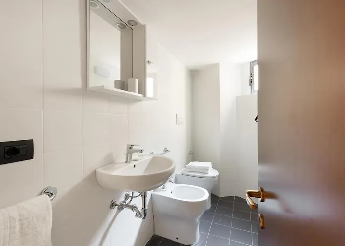 Guesthost - Apts Milano-corso Magenta Lejlighed Milano