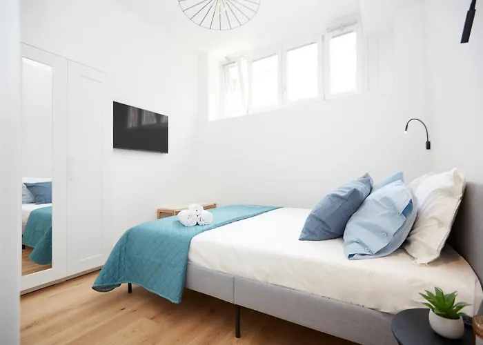 Urban Flats Modern Few Minuts From Duomo شقة ميلان