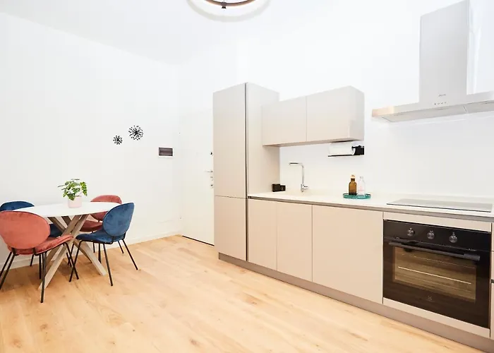 Urban Flats Modern Few Minuts From Duomo شقة *