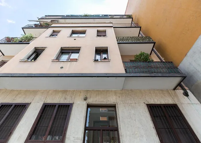 Gonin San Cristoforo Apartment Milan