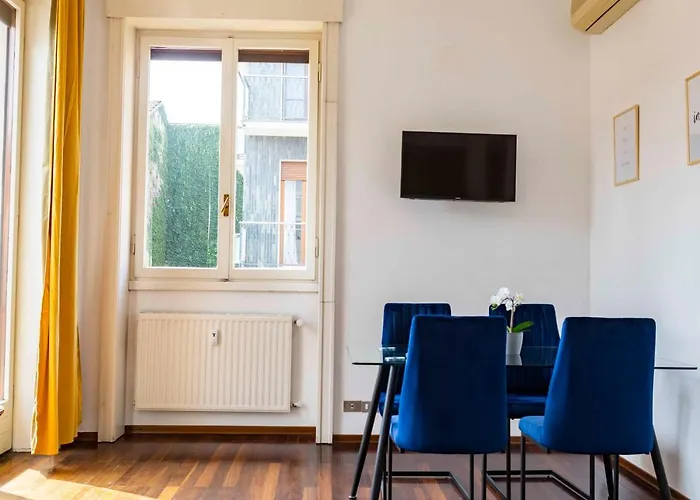 Lamarmora Charming Apartman *