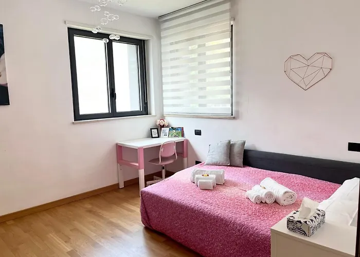 Sulla Metro 3 Gialla Maciachini Апартаменты Милан