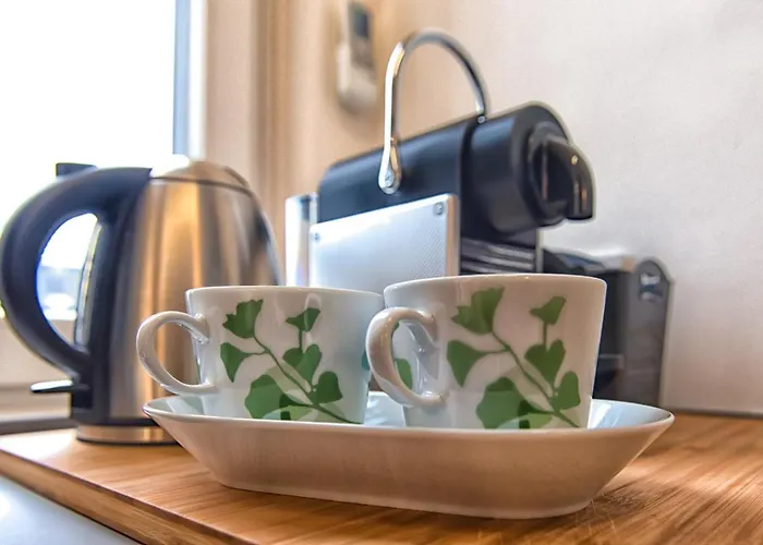 Apartmán New & Bright Balcony Flat By Station