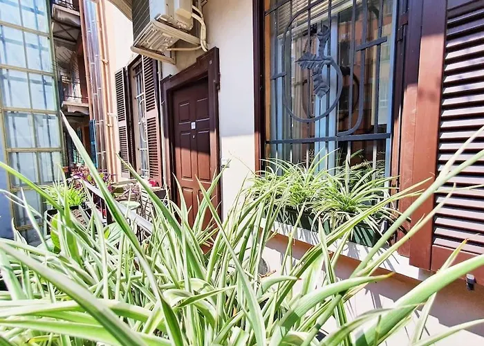 [isola-garibaldi] *natura Chic* Elegante Borsieri Milano
