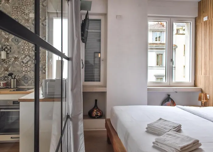 Luxury Flat By Station / Unique View Milan