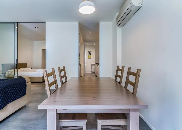 アパート San Maurilio