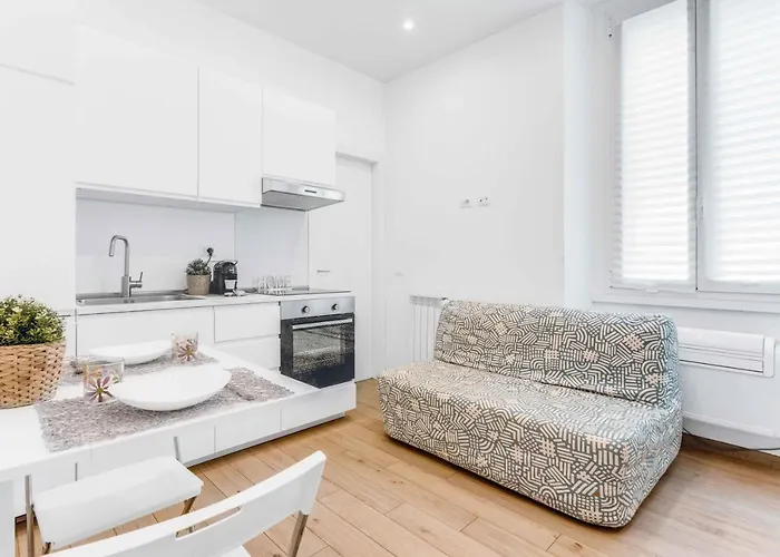 Ven93 -loreto - Duomo- Wifi - Modern - * Mediolan