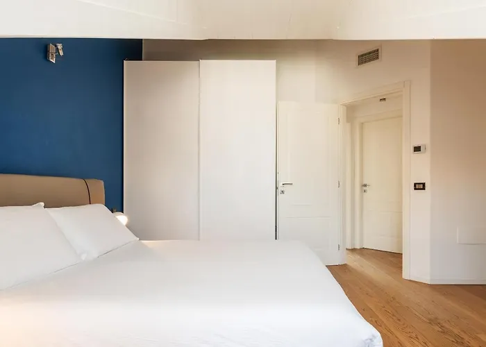 Easyhomes - Brera Luxury Apartman *