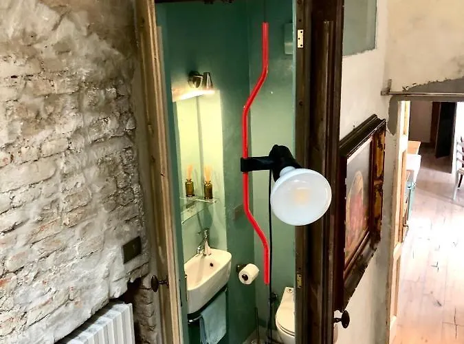 Charming And Design Attic Loft In Coolest Area Navigli Ticinese 아파트 밀라노