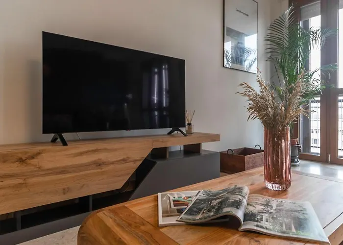 Italianway - Luigi Savoia 24 * Milão