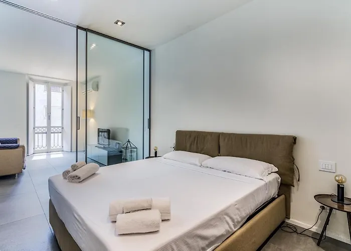 アパート San Maurilio ミラノ