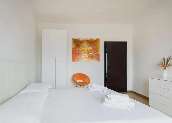 Easylife - - Melzi D'eril 18 - Parco Sempione * Mediolan