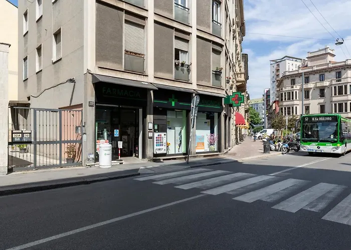 Canonica 32 - Arco Della Pace 公寓