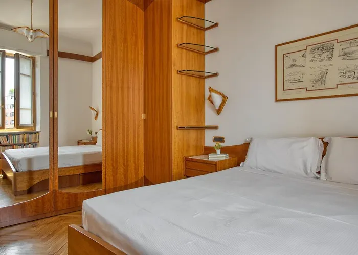 Joivy Captivating Flat With Balcony アパート ミラノ