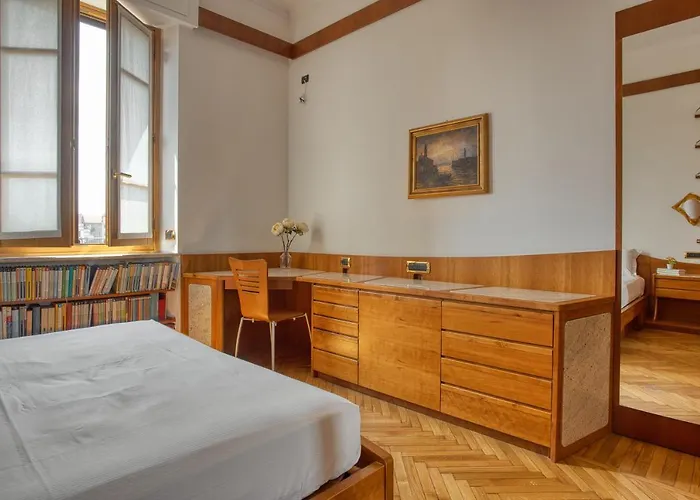 Joivy Captivating Flat With Balcony *