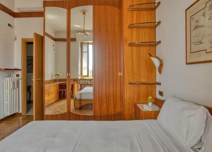 Joivy Captivating Flat With Balcony アパート *