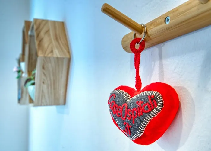 Guesthost - Casa Graziella, Bilocale A 5 Minuti Dal San Raffaele Per 5 Apartmán *