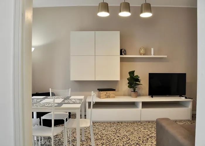 M.aurelio Light Brown Apartment