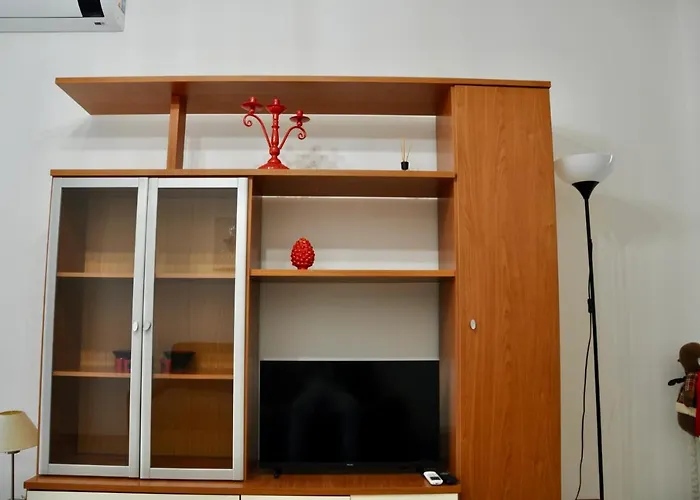 M.aurelio Red * Milano