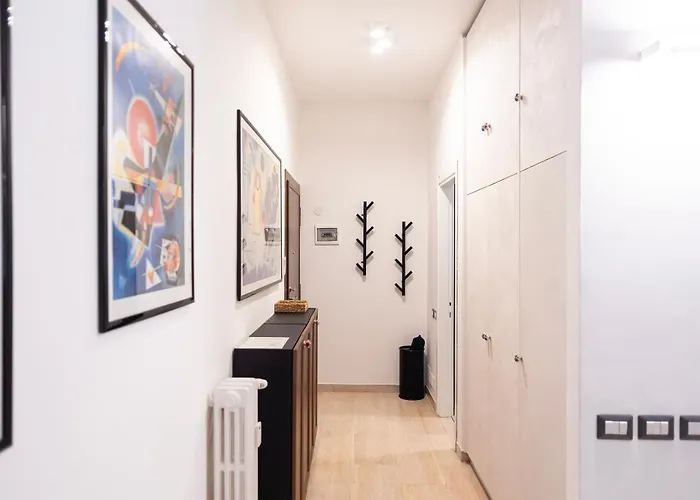 Accogliente Loft In Zona Monumentale/cenisio Apartamento *