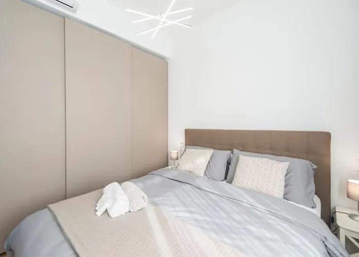 아파트 Cozy Private Flat - Mm Marche 7 Min *