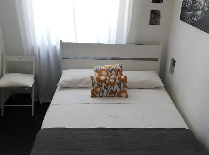 A Casa Di Ara Гостевой дом Милан