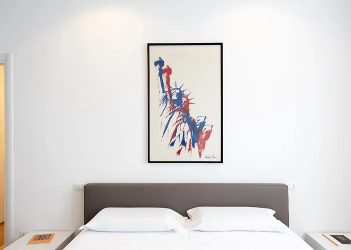 דירה Elegante Bilocale In De Angeli - Piazzale Siena