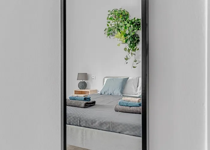 10 Min Duomo Free Parking Wifi Ac *