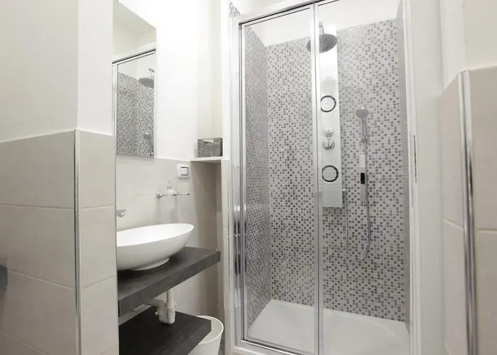 Just Urban - Stylish 1br In Center - Balcony And Metro M2 M4 *