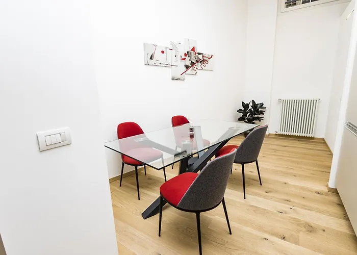 Loft La Sedia Rossa - Centro Storico 公寓 *