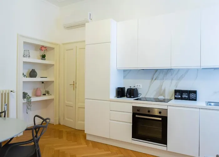 Macchi Delicious By 101flats Milano