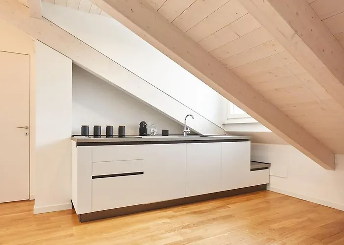 Apartment The Attic 18