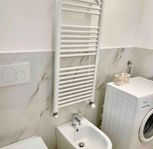 Isola - Garibaldi Lovely Apt. With Netflix And Wifi Apartament Mediolan