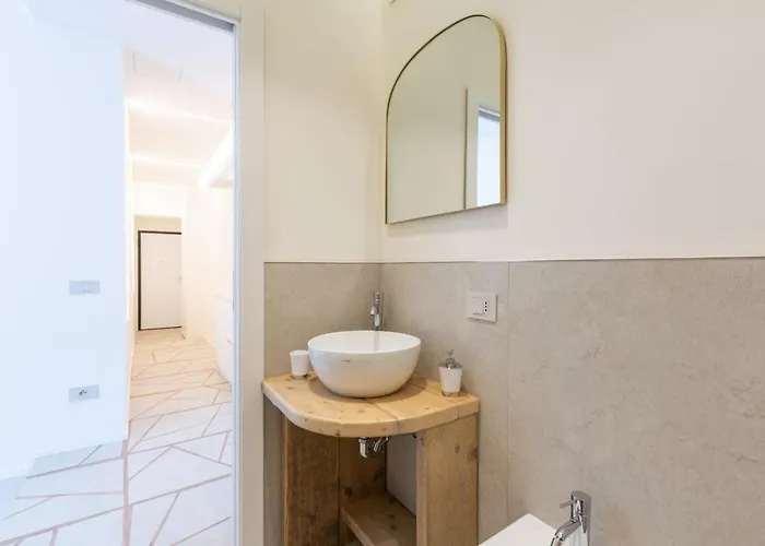 公寓 Nd4 -loreto - Duomo- Minimal House