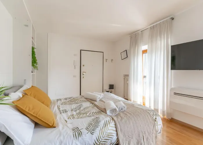 Apartman The Rent - Comfortable Near S Ambrogio Milánó