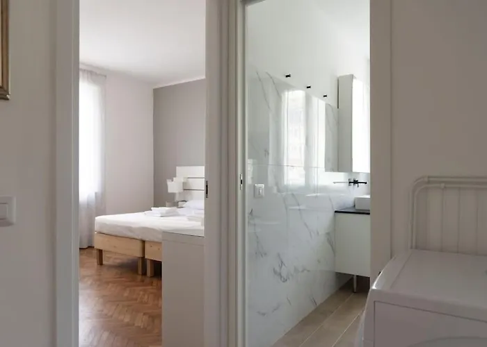 Youhosty - De Cristoforis12 Bis Apartamento