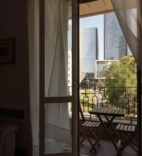 Youhosty - De Cristoforis12 Bis Apartamento