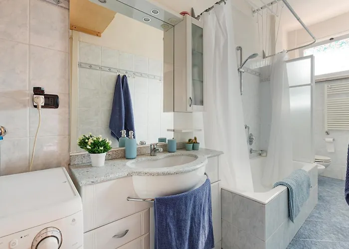 Udine M2 Balcony Διαμέρισμα *