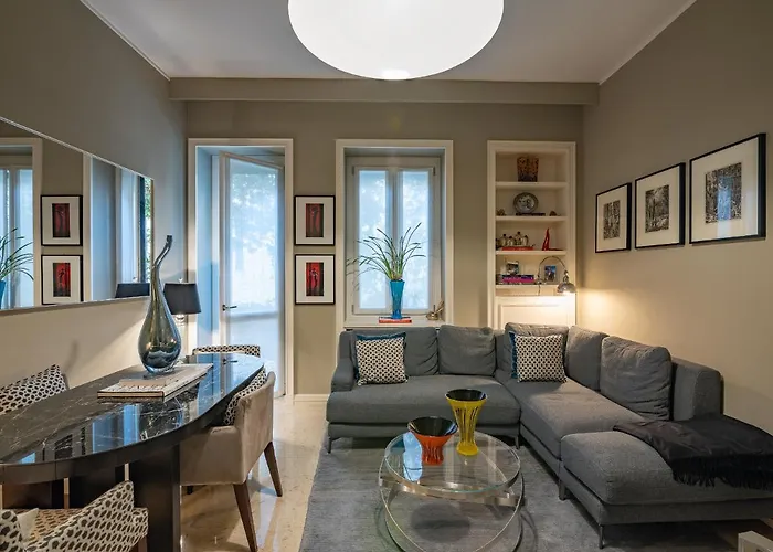 Elegante Stanza Nel Cuore Di Porta Venezia A Maison d'hôtes Milan