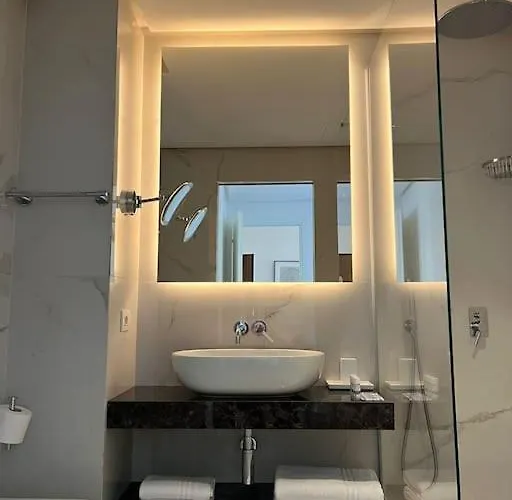 Piazza Affari - Duomo *