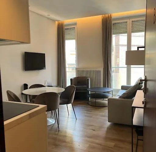 Piazza Affari - Duomo Διαμέρισμα