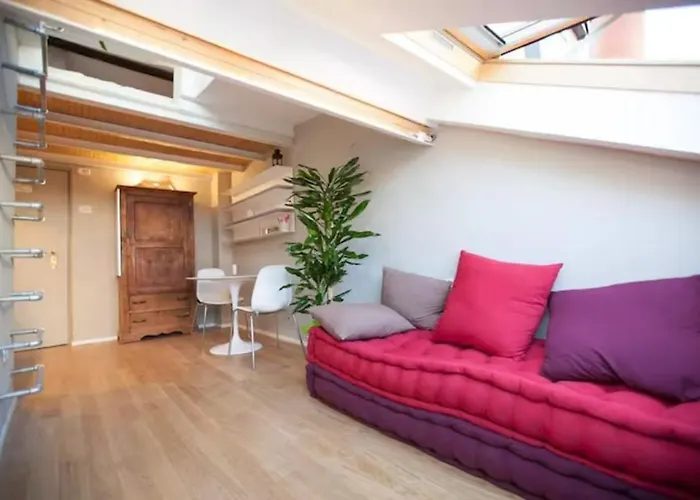 Guesthost - Cosy Milano- Corso Lägenhet *