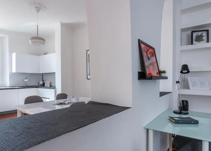 Italianway Easy - Cristoforo Colombo 5b * מילאנו