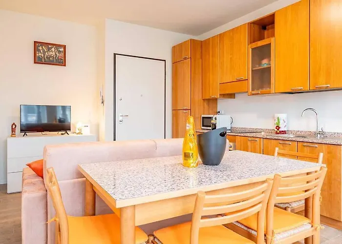 Apartment Guest Planet - Living Fortezza 27!