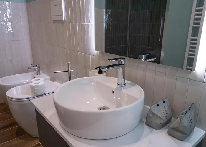 Διαμέρισμα I Host - Melzo 5 *